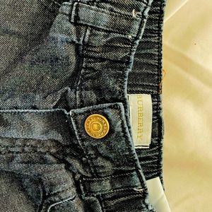 Burberry jeans 6-9m